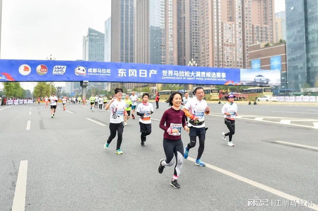 好博体育下载-成都马拉松五年标，花落中奥路跑，凭啥？